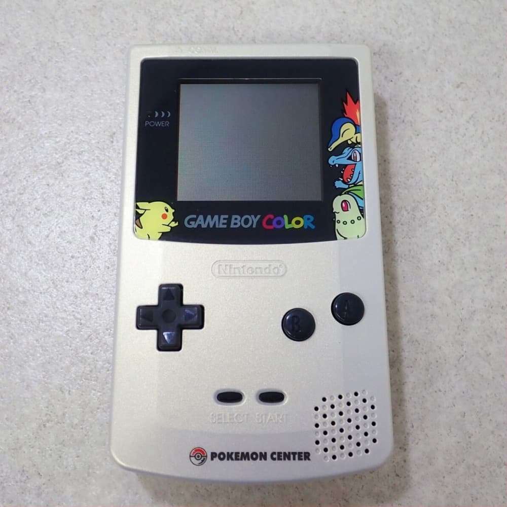 ゲームボーイカラー ポケモンセンター限定モデル 金・銀発売記念ver